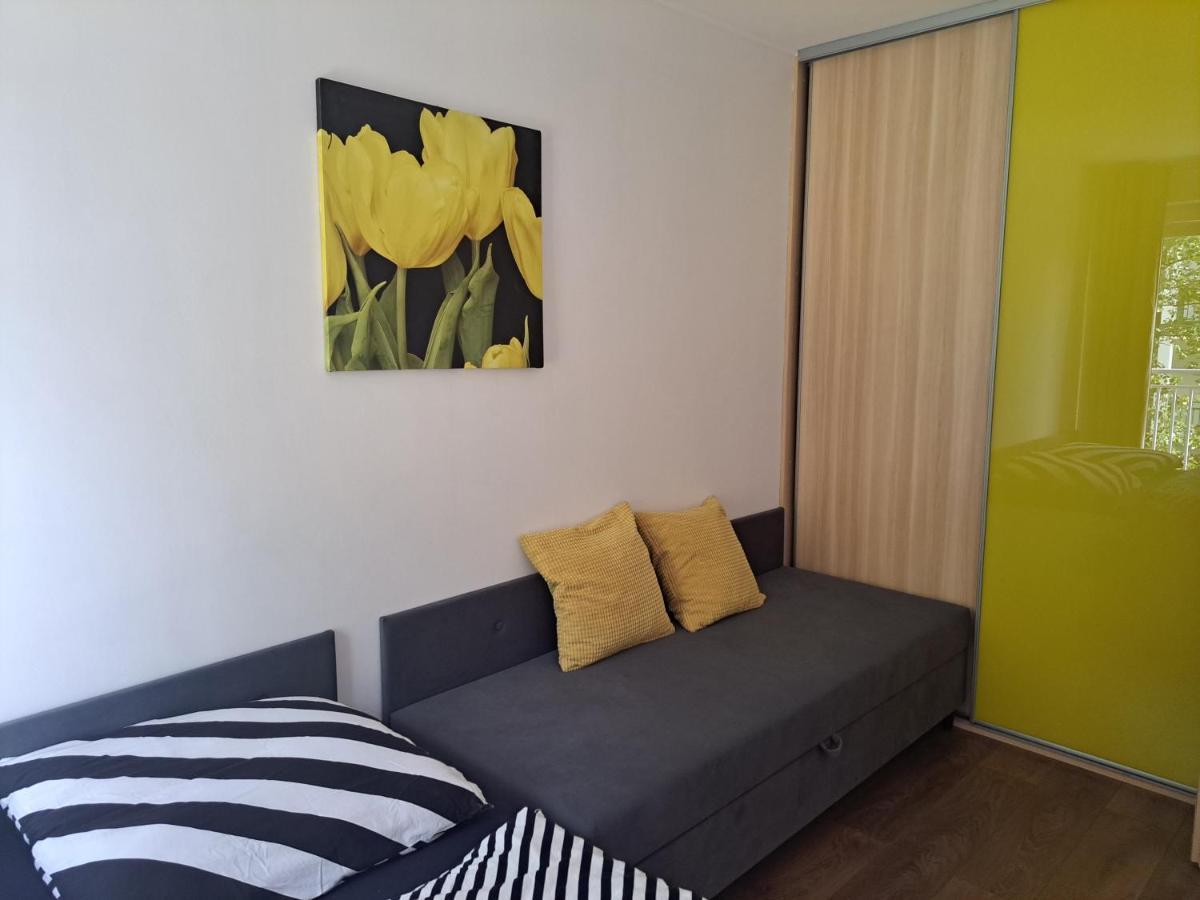 Apartament W Bursztynowych Komnatach Darłówko Exterior foto