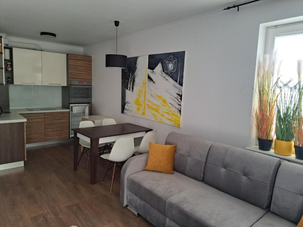 Apartament W Bursztynowych Komnatach Darłówko Exterior foto